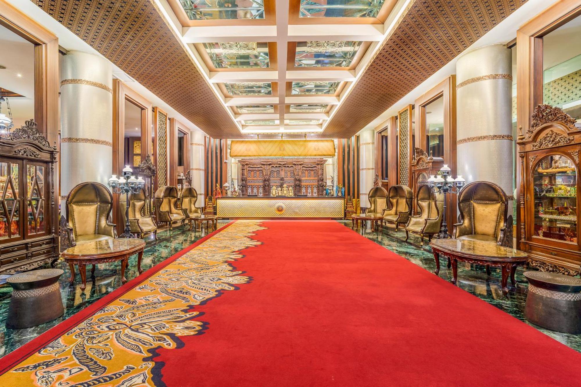 The Royal Surakarta Heritage - Handwritten Collection Exterior photo